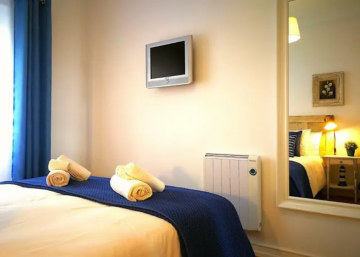 The Sunset Flat Apartment *